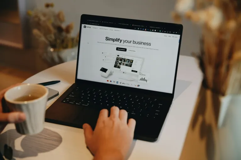 Din hemsida är ditt digitala skyltfönster – men ser den ut som ett skyltfönster du själv skulle gå in i?