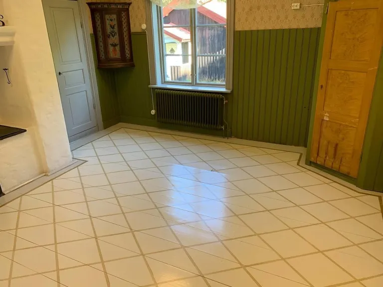 M&aring;leri och underh&aring;ll